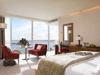 Отель Hodson Bay Hotel Атлон Номер Retreat Делюкс с видом на озеро (только для взрослых)-1
